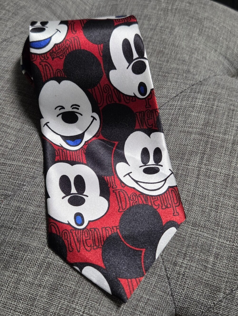 Men's Pigeon Original Silk Mickey Mouse Tie